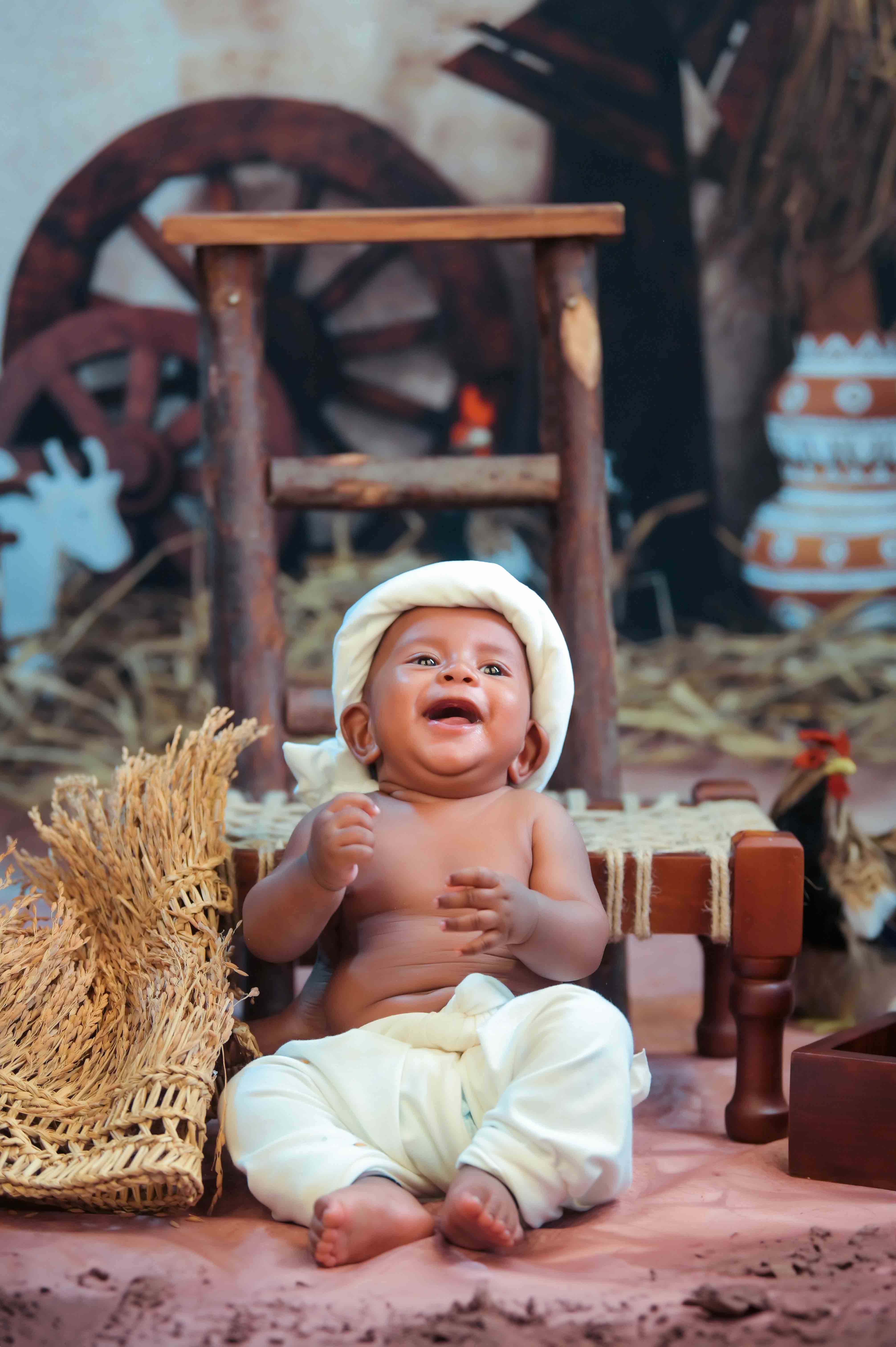 newborn baby photoshoot with luxurious setup.